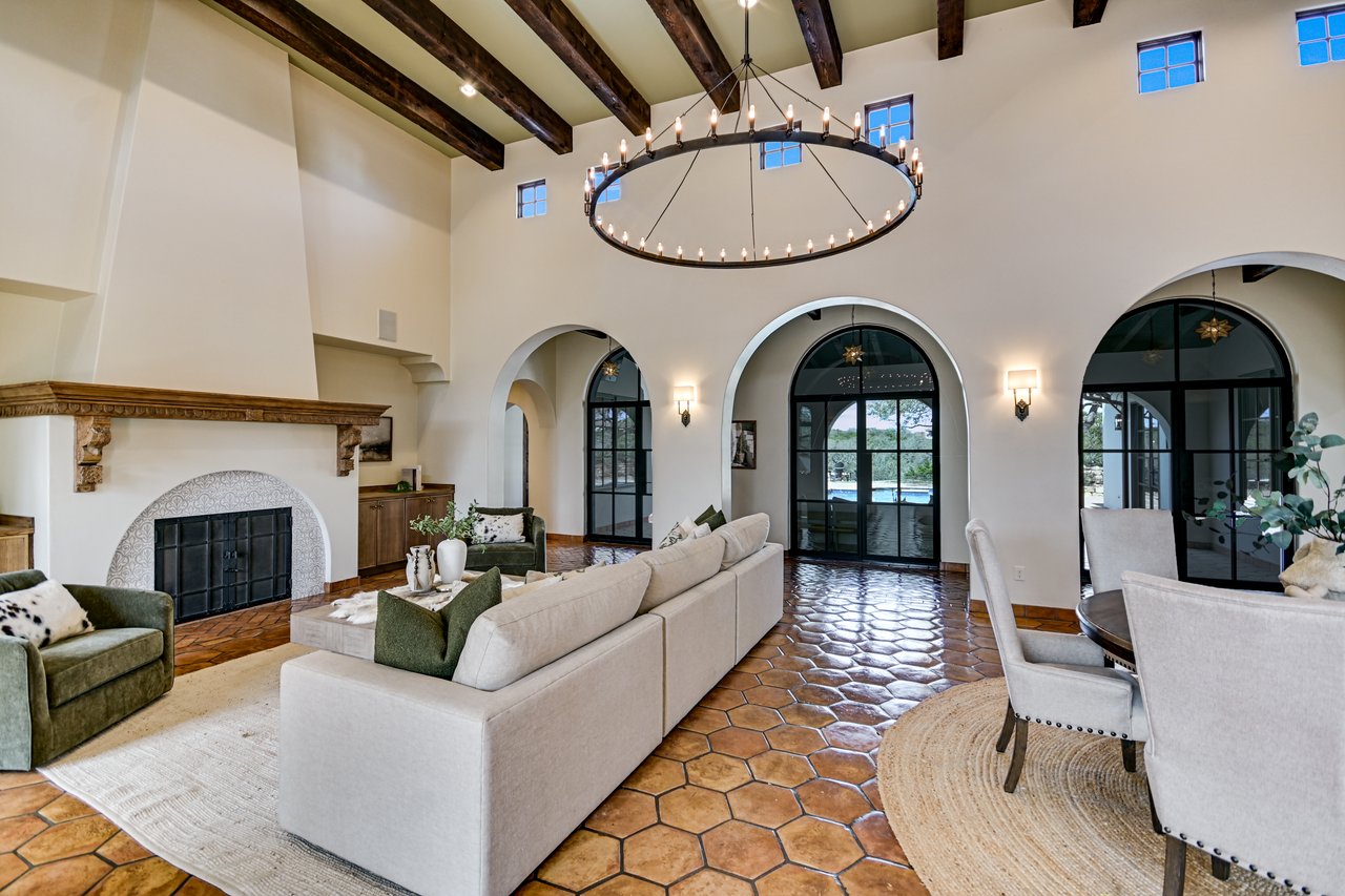 Spanish Oaks Hacienda