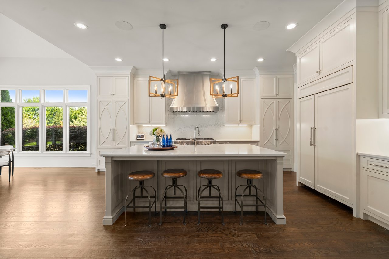  10160 Cedar Ridge Drive
