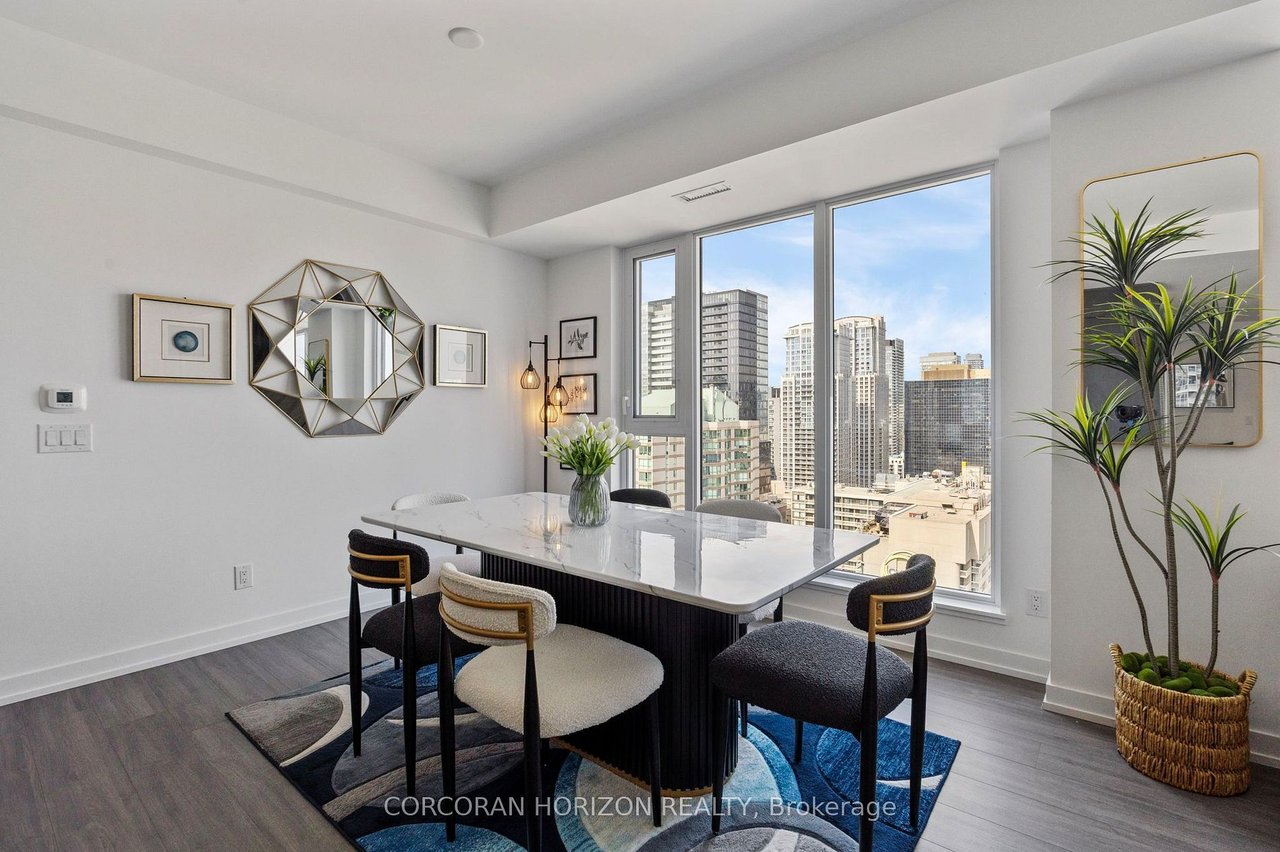 DOWNTOWN MODERN CHARM