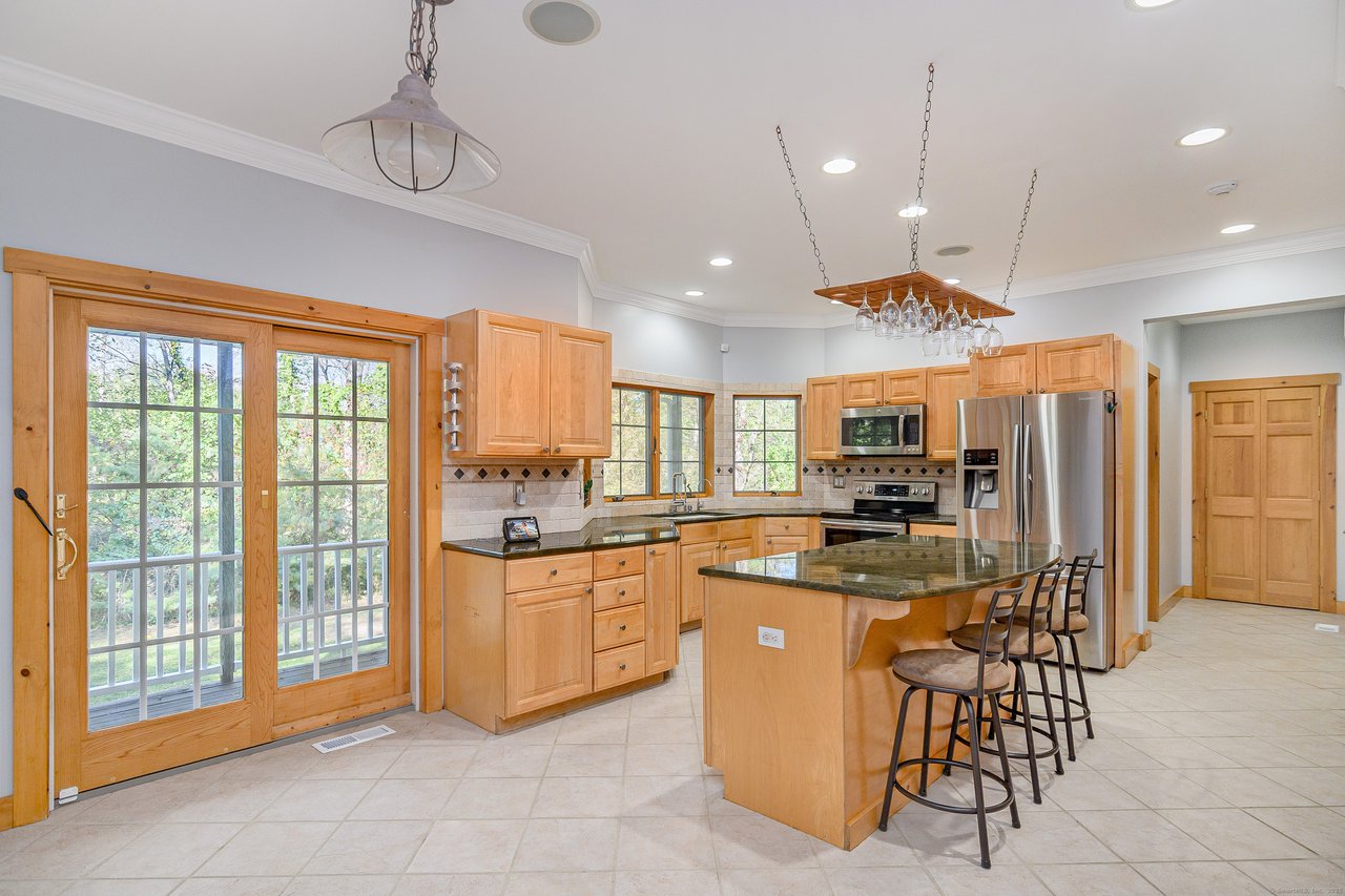 Just Sold: 60 Erickson Rd, New Milford CT