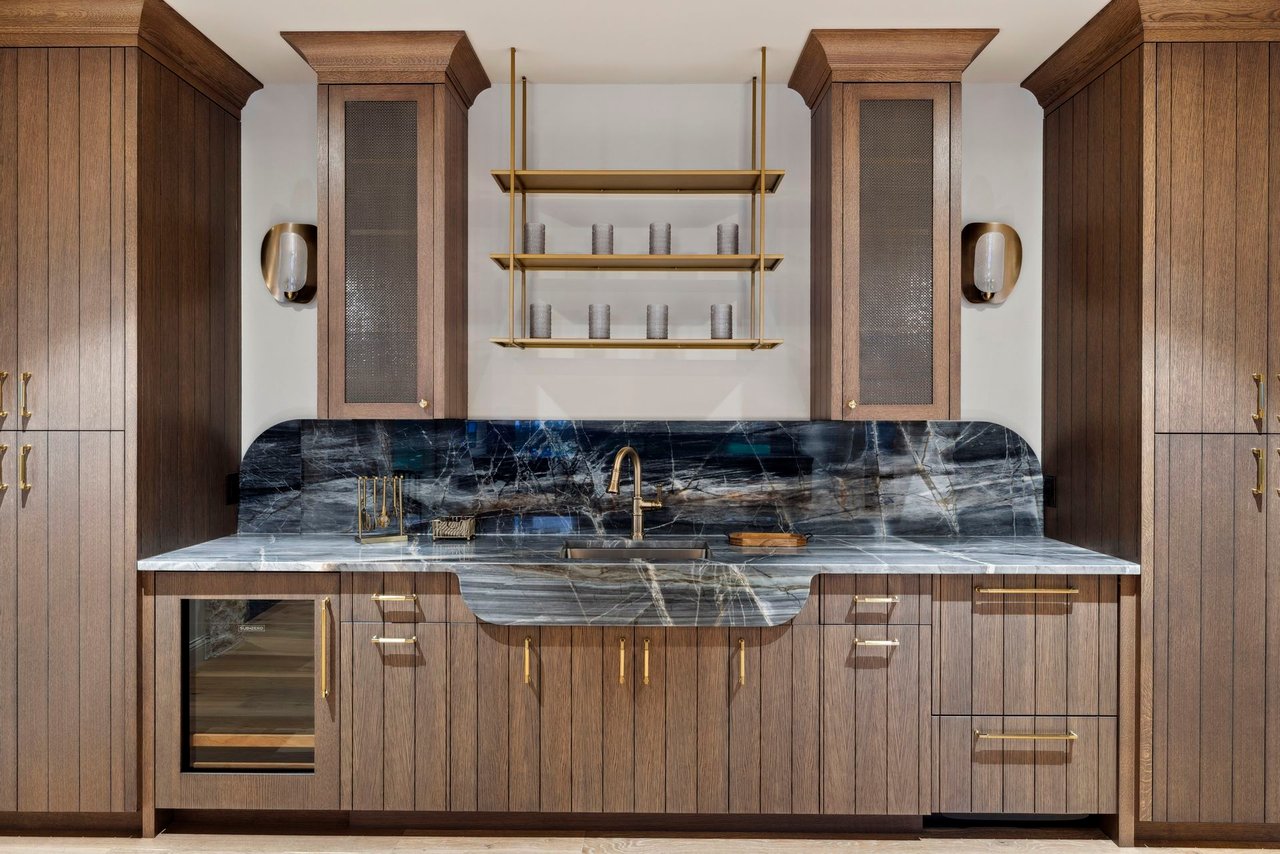 2295 Tamarack Drive, Medina