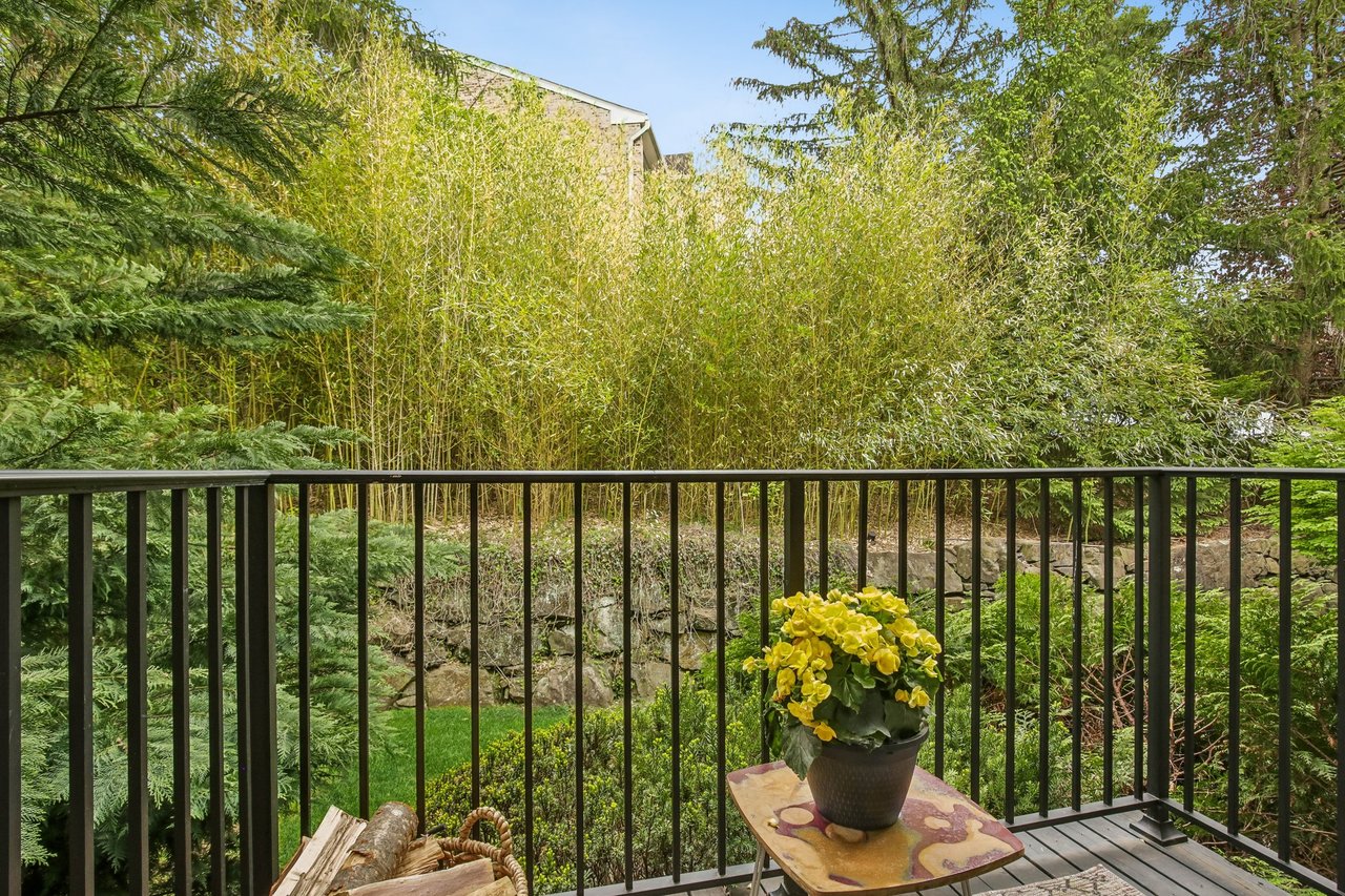 12 Louisburg Square