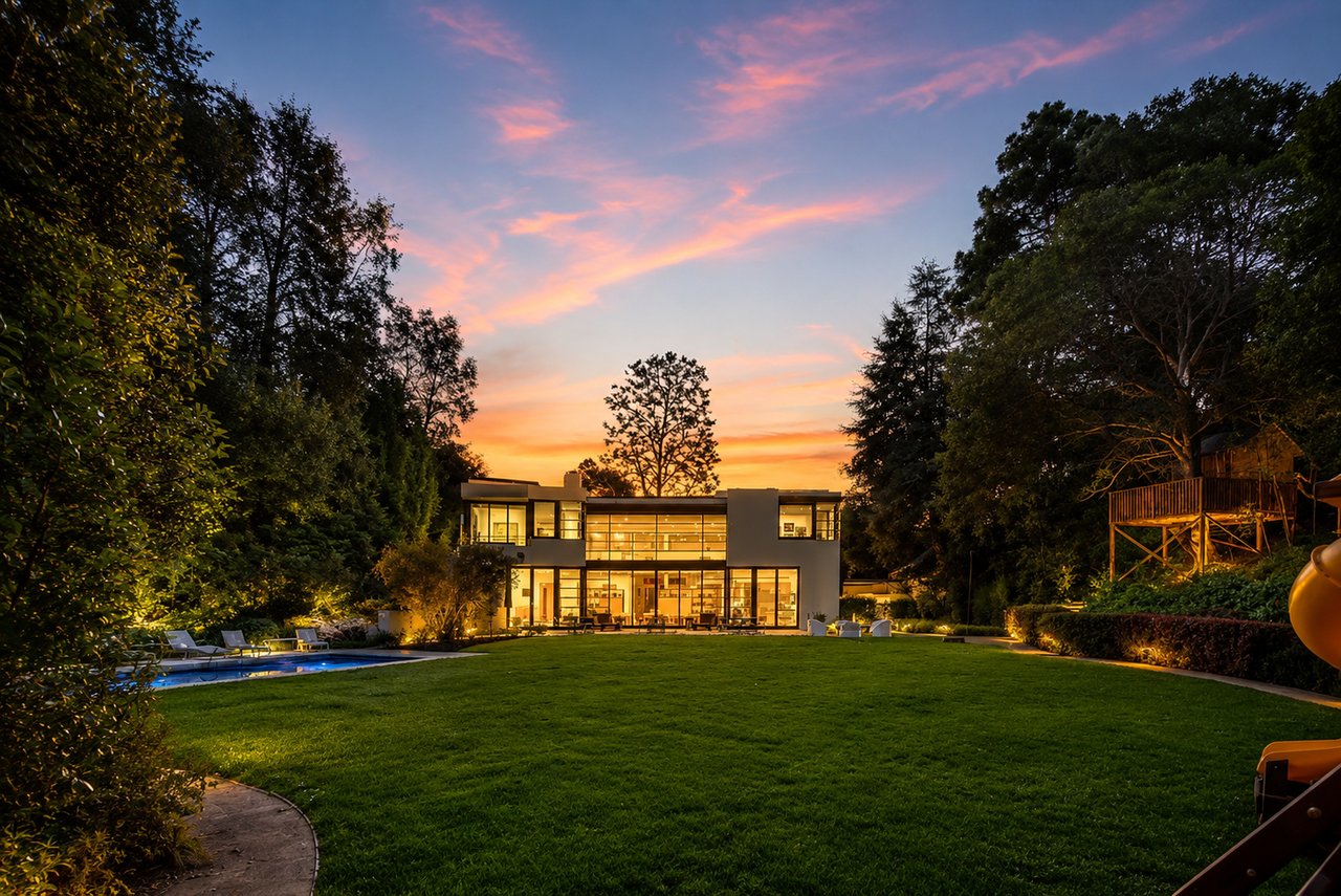 645 Tuallitan Rd, Brentwood