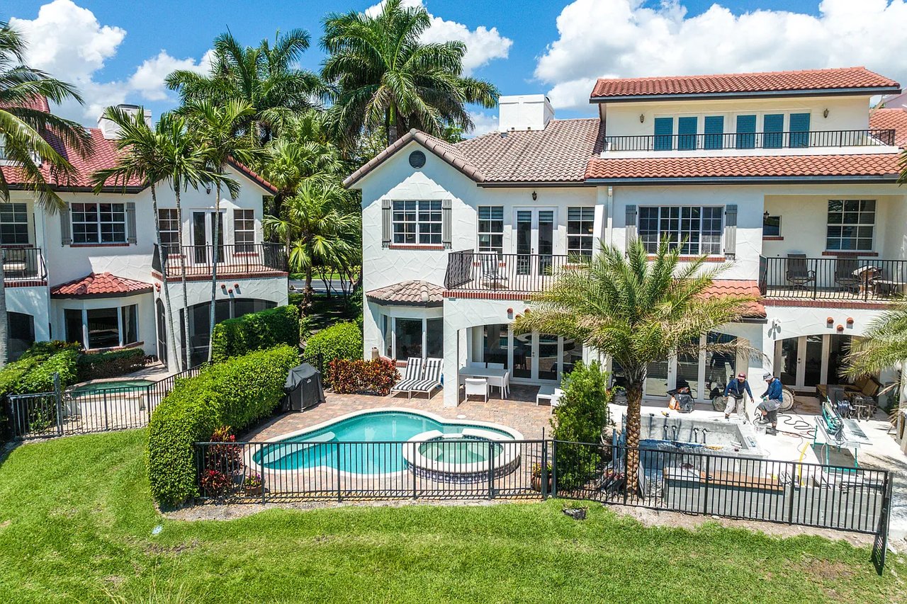 1401 Estuary Trl