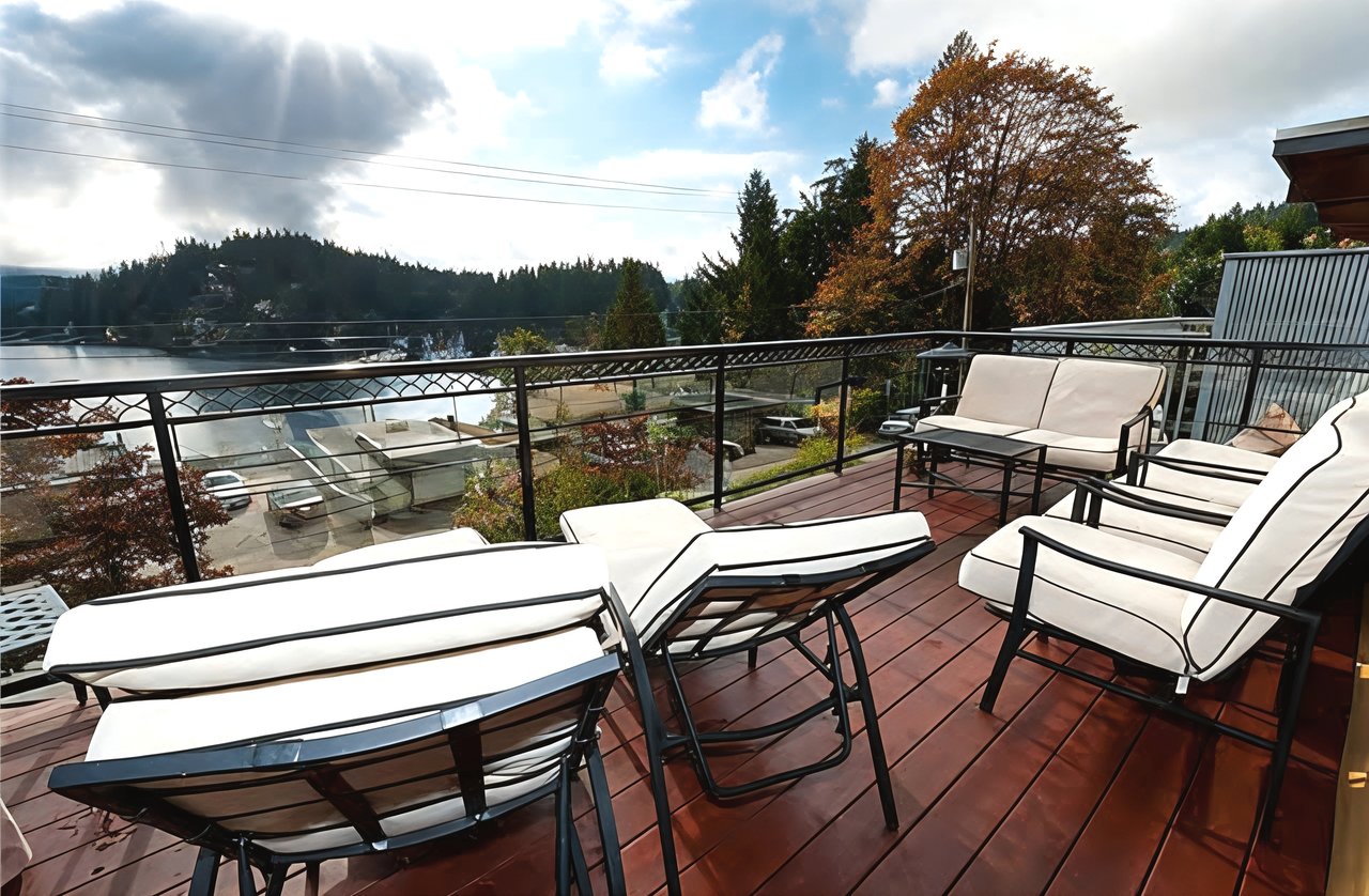2541 Panorama Dr