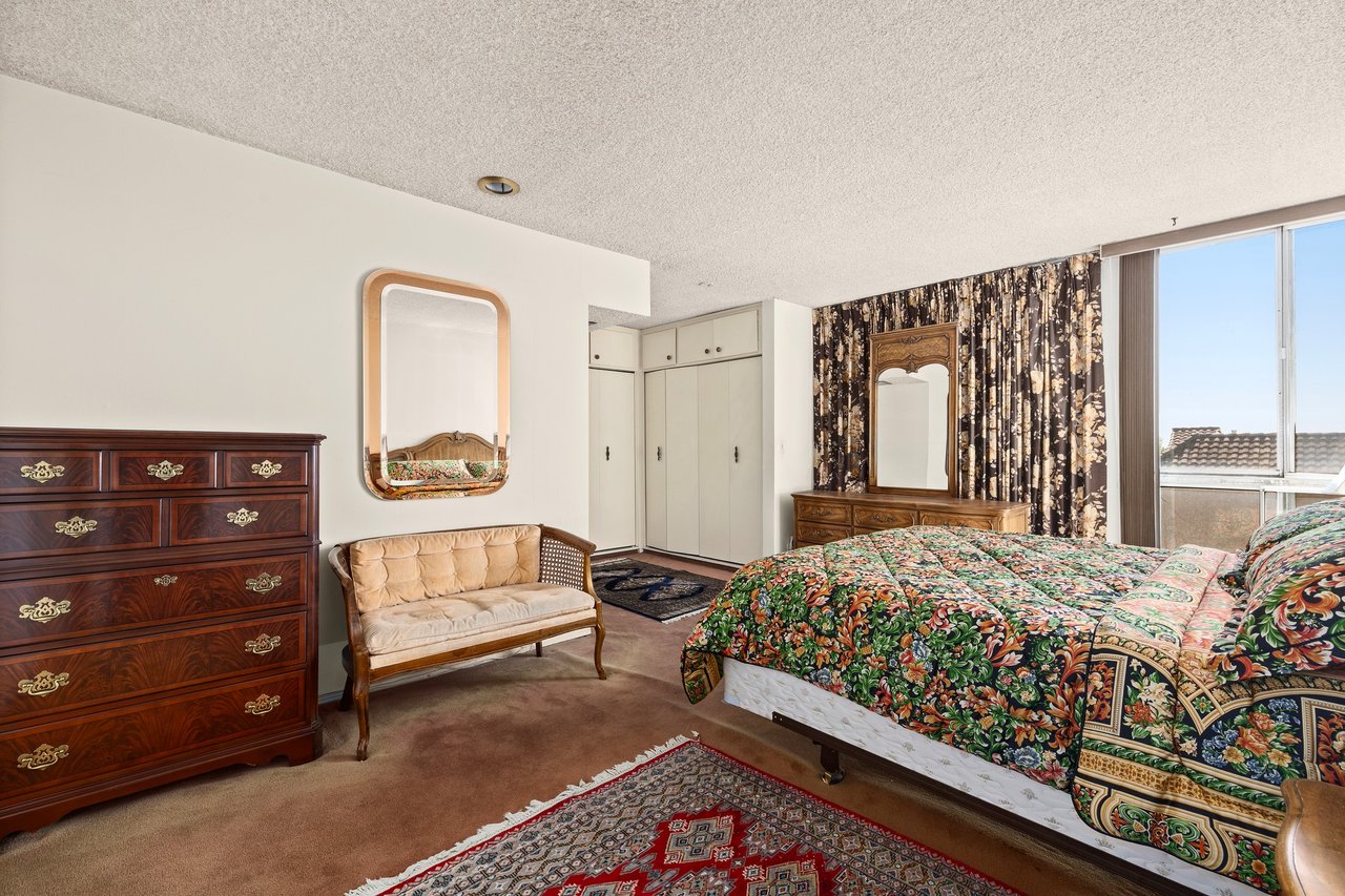7309 Franklin Avenue, No. 304
