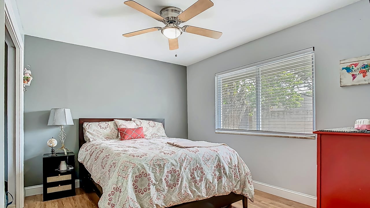 Peaceful 5-Bedroom Home in Altamonte Springs