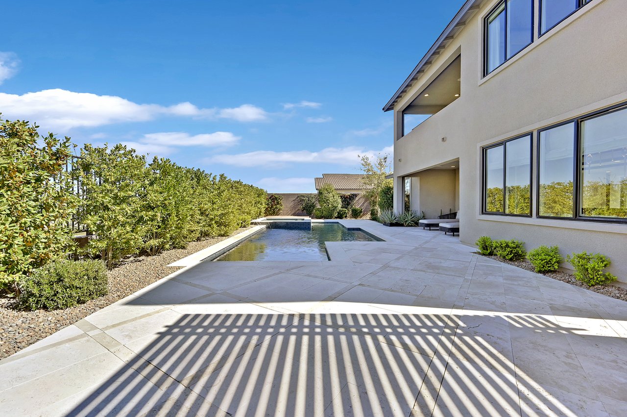 12070 Granite Canyon