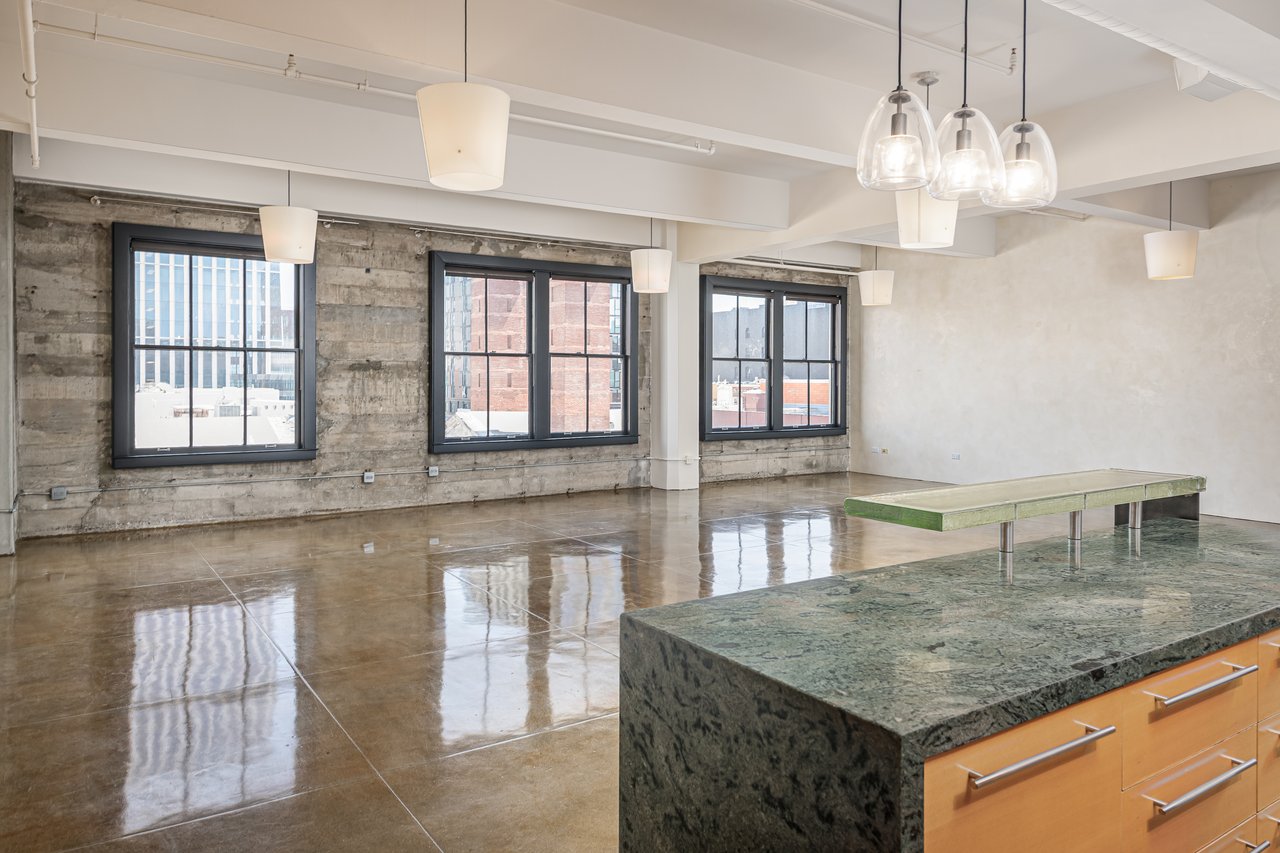 2 Mint Plaza #602