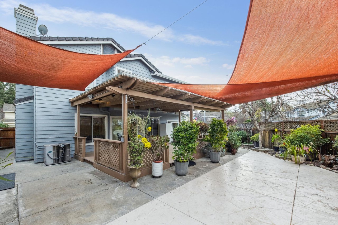 1468 Leaftree Circle