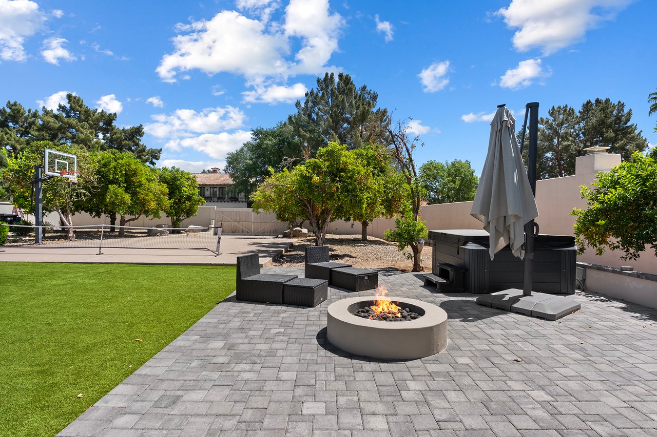 7281 E ROYAL PALM Road