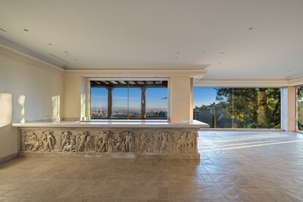1005 Bel Air Ct