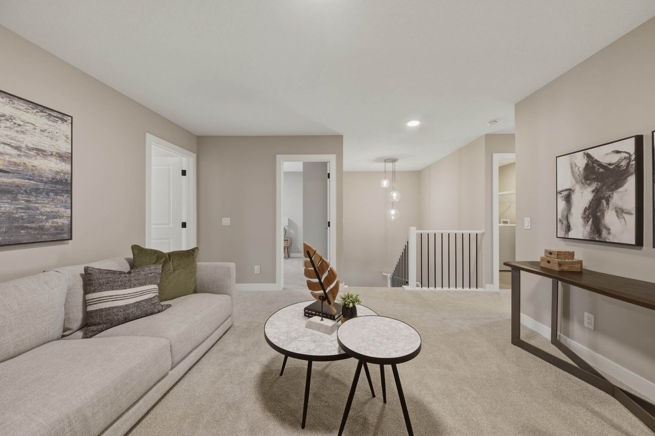 135 Belvedere Crescent SE