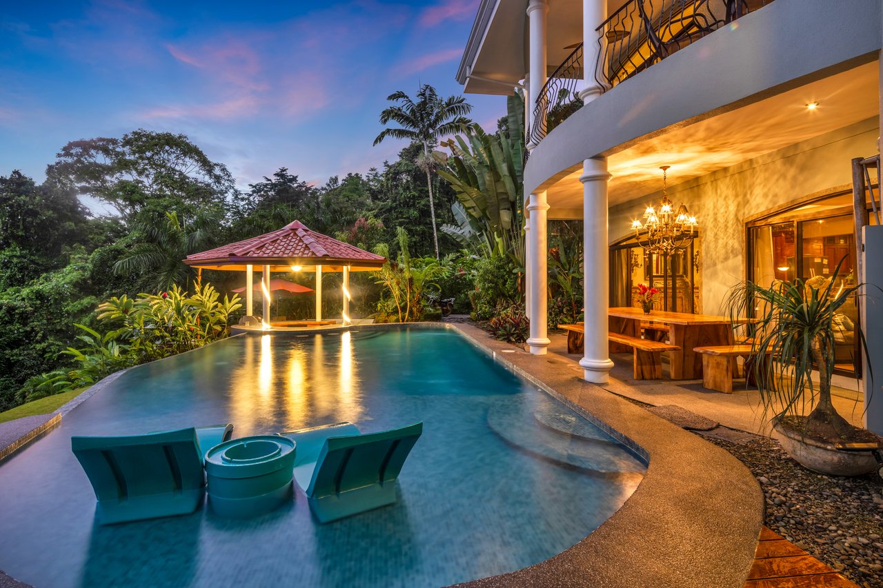 Gorgeous Ocean View 7 Acre Estate, Portalon