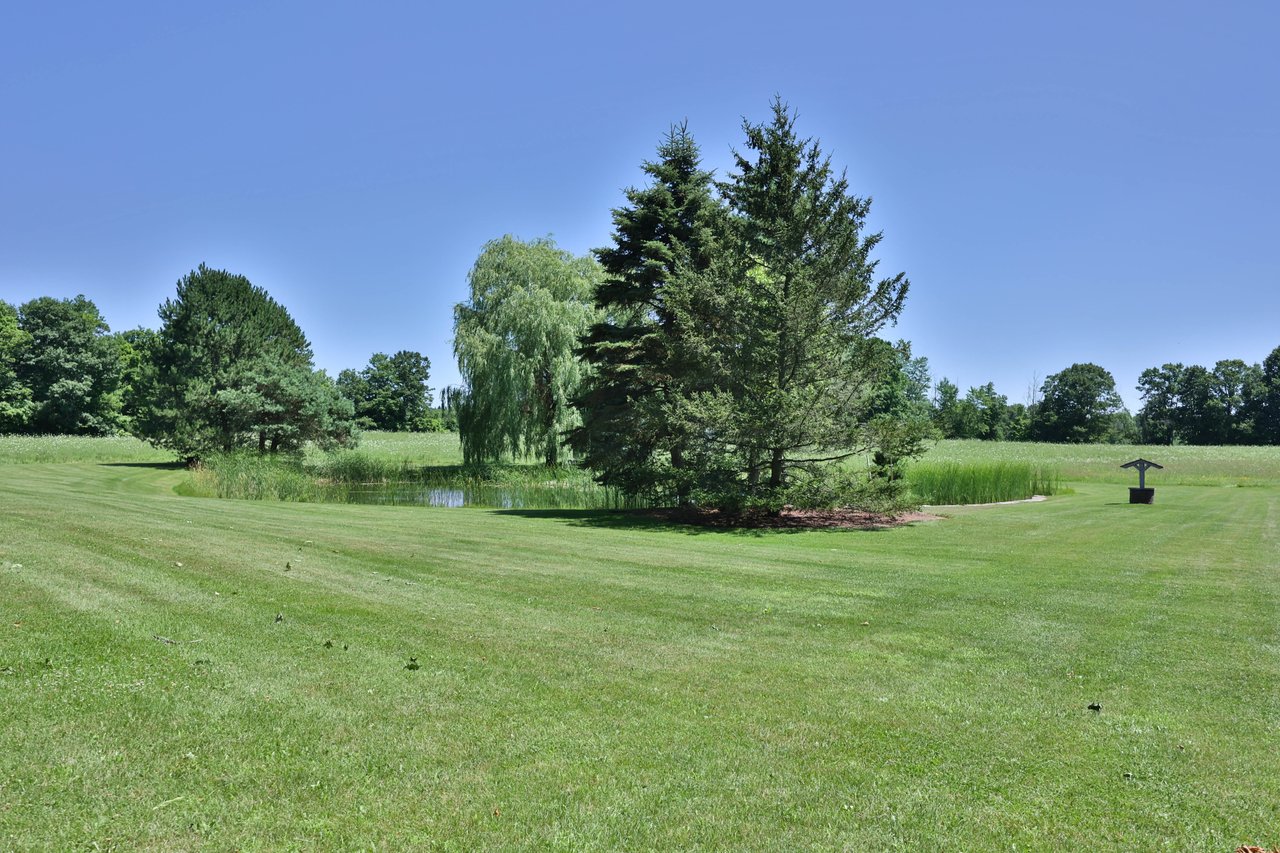 1270 1 Side Road, Burlington