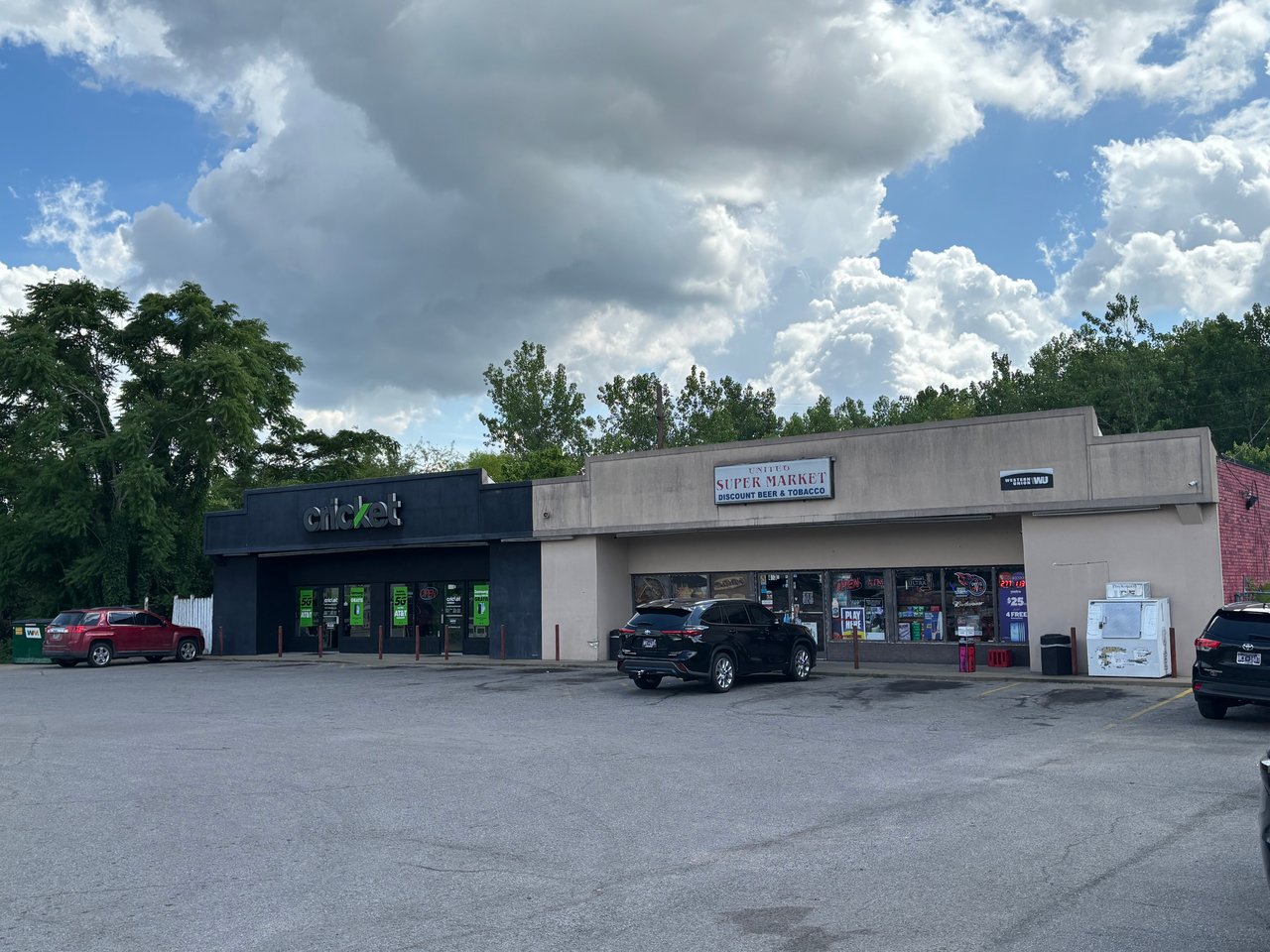 413 and 417 Myatt Drive