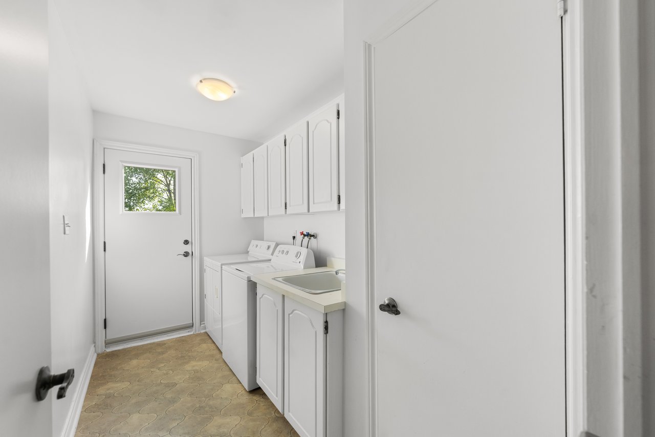 20 Arkendo Drive, Oakville