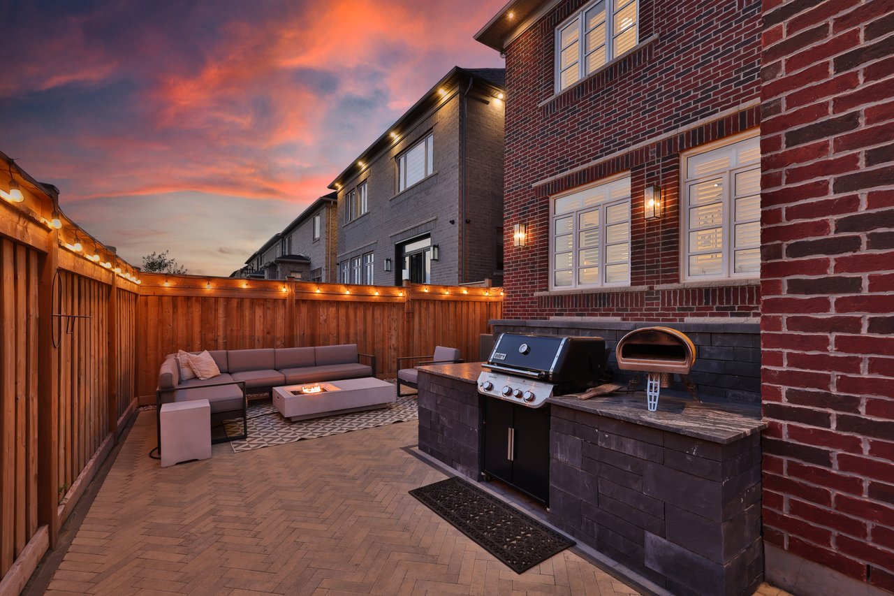 3100 Daniel Way, Oakville