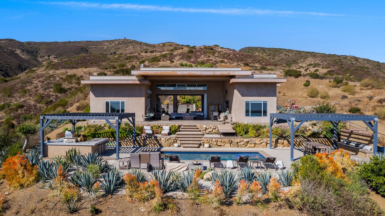 10715 Yerba Buena Rd