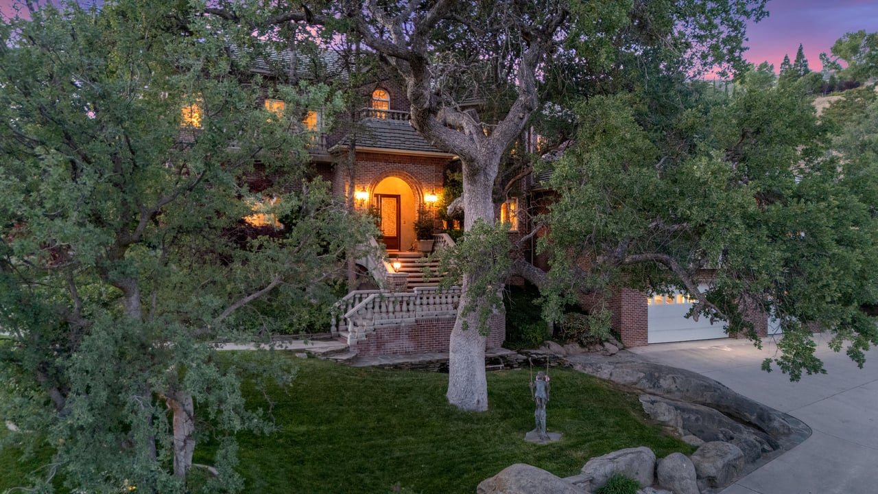 24120 Martingale Way 