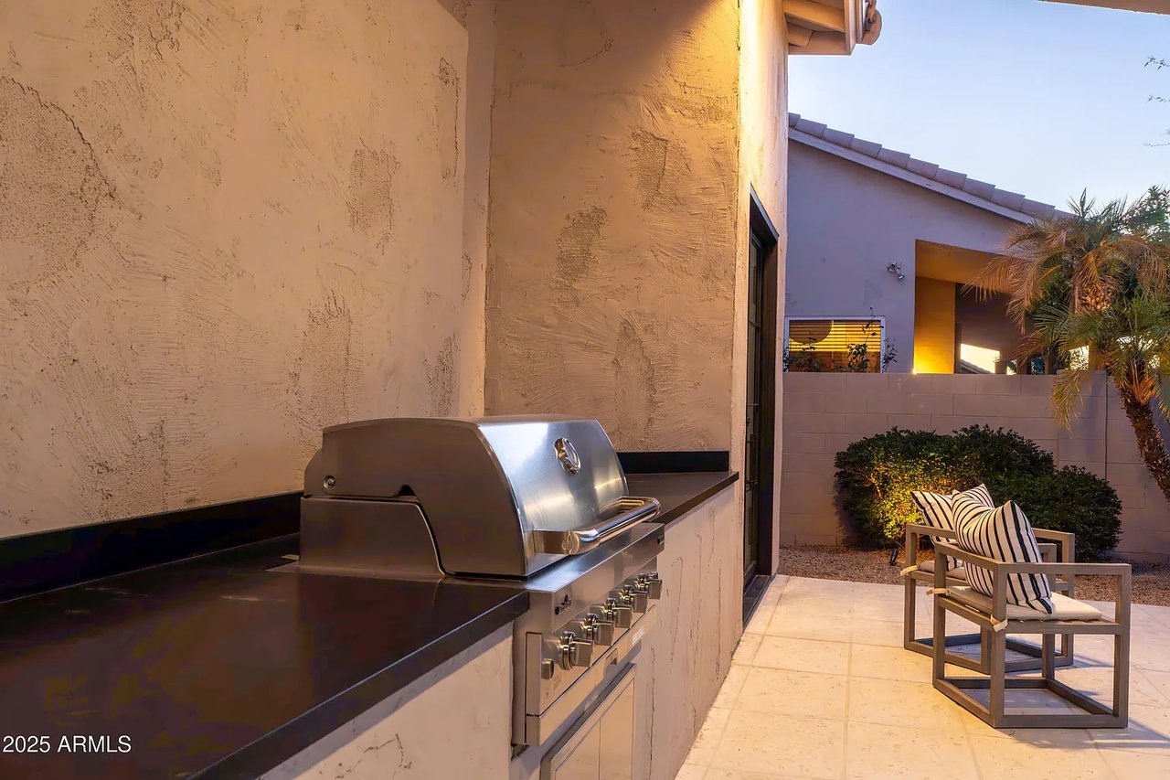 9238 E PALM TREE Drive, Scottsdale