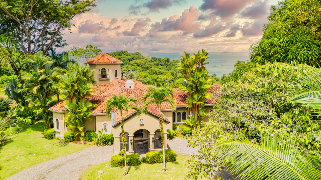 Timeless Ocean View Luxury Home in Dominicalito Bay