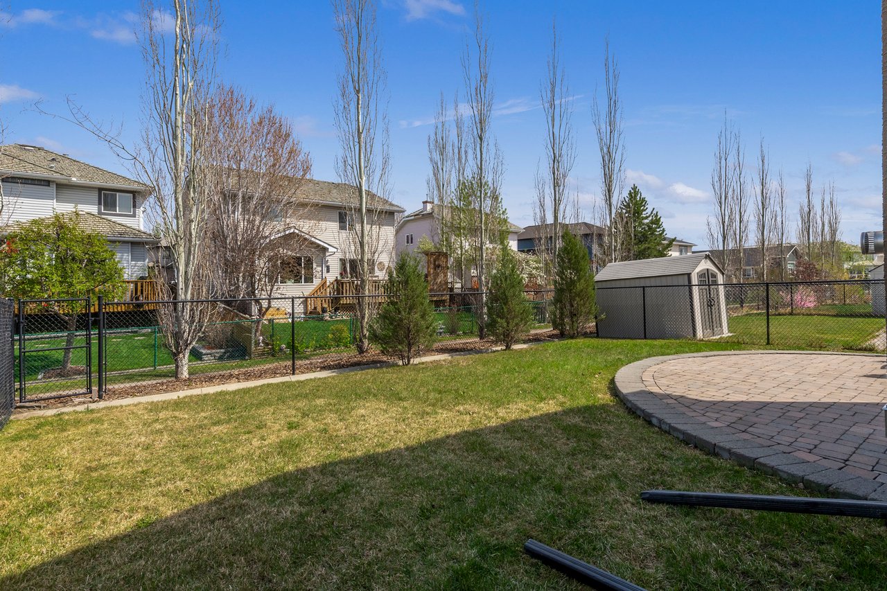 20 Quarry Gardens SE
