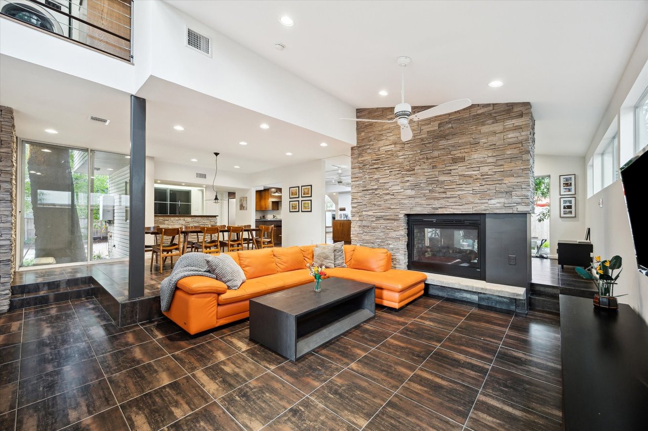 6532 Community Dr