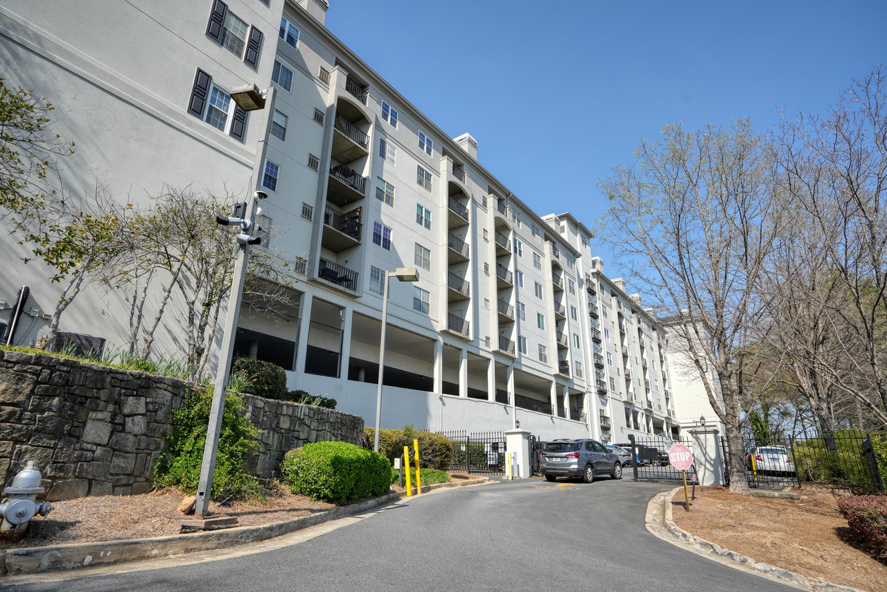 Lenox Villas Condominiums