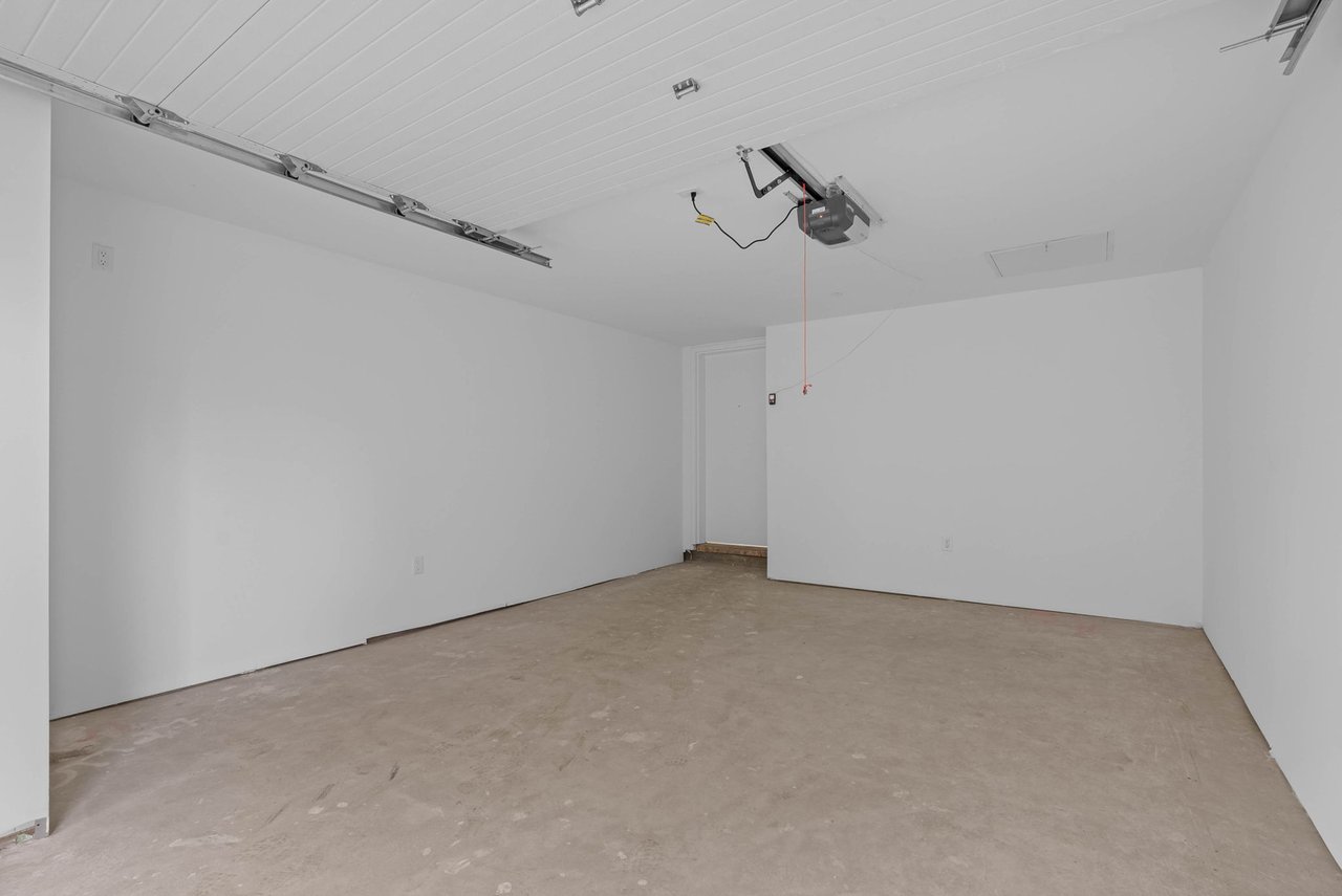 656 Fairmount Ave, Philadelphia, PA 19123