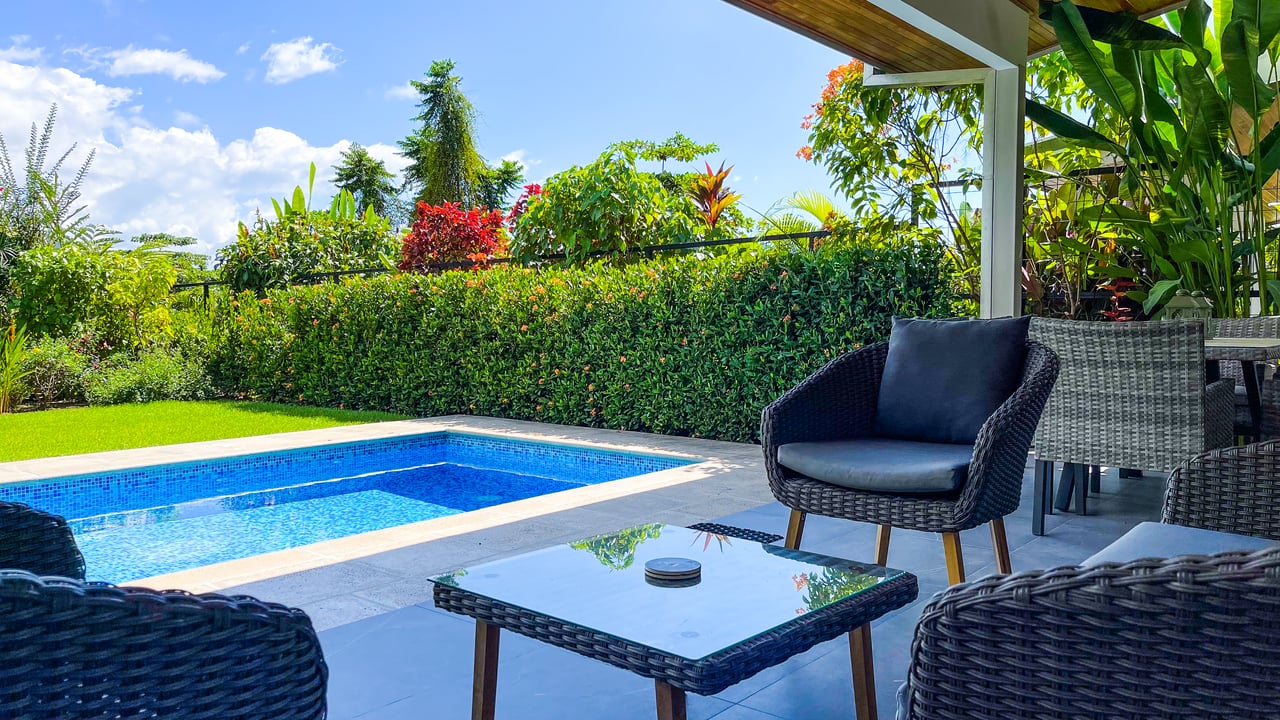 Gorgeous 2 Bedroom Villa with Mountain View