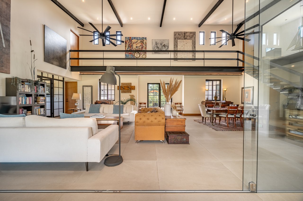 Casa Canto del Agua | Luxury 7-Bedroom Villa with Two Guest Apartments in Hacienda Pinilla’s Reserva de Golf