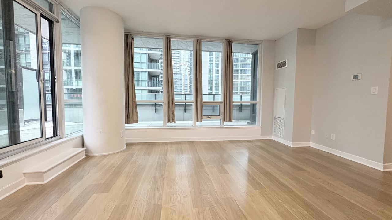 33 Bay Street Unit:504