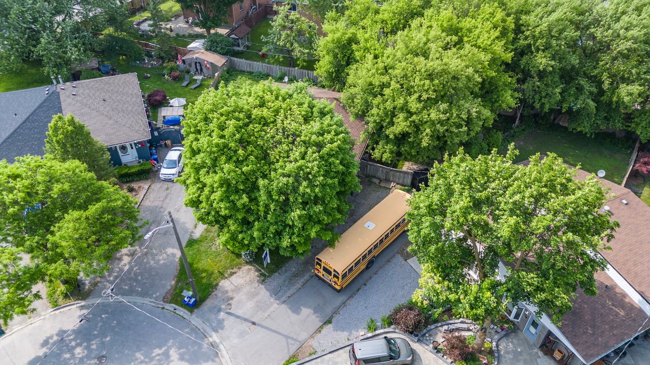 69 Marlin Crt, Newmarket