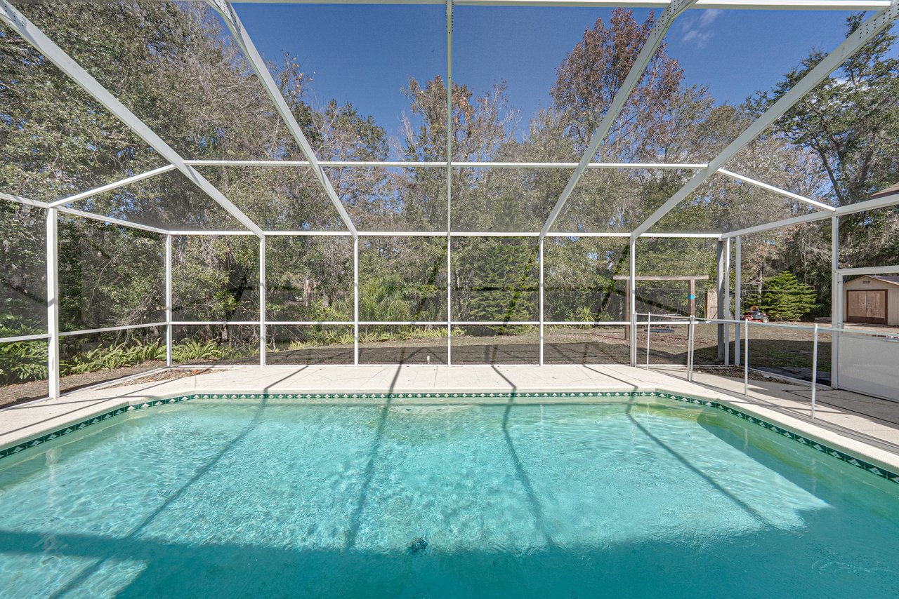 3926 Meadowlark Court