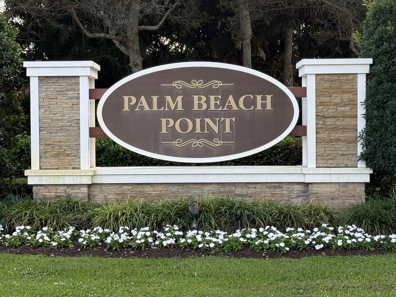 Palm Beach Point