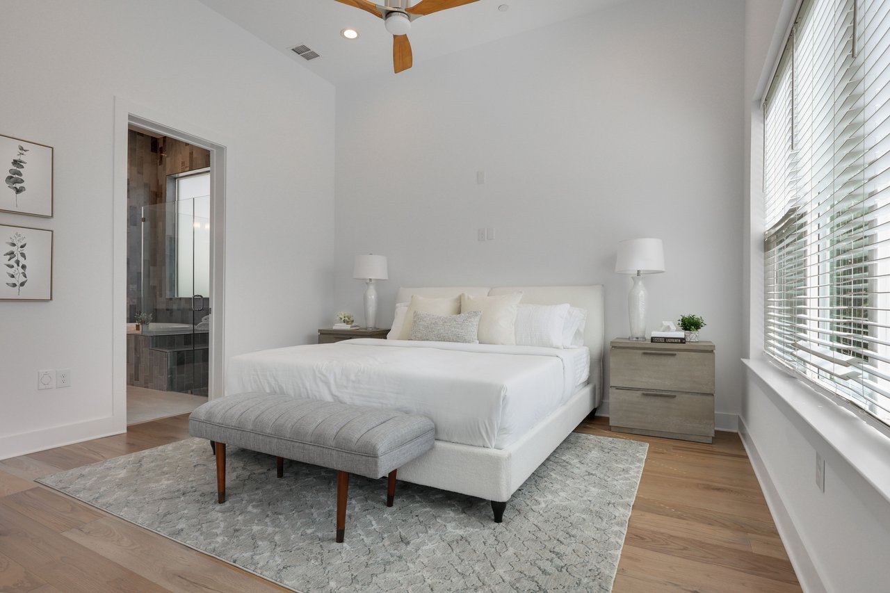 4011 Independent WAY