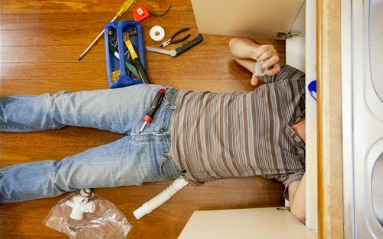 5 Ways You Might Be Decreasing Your Home’s Value Without Realizing It