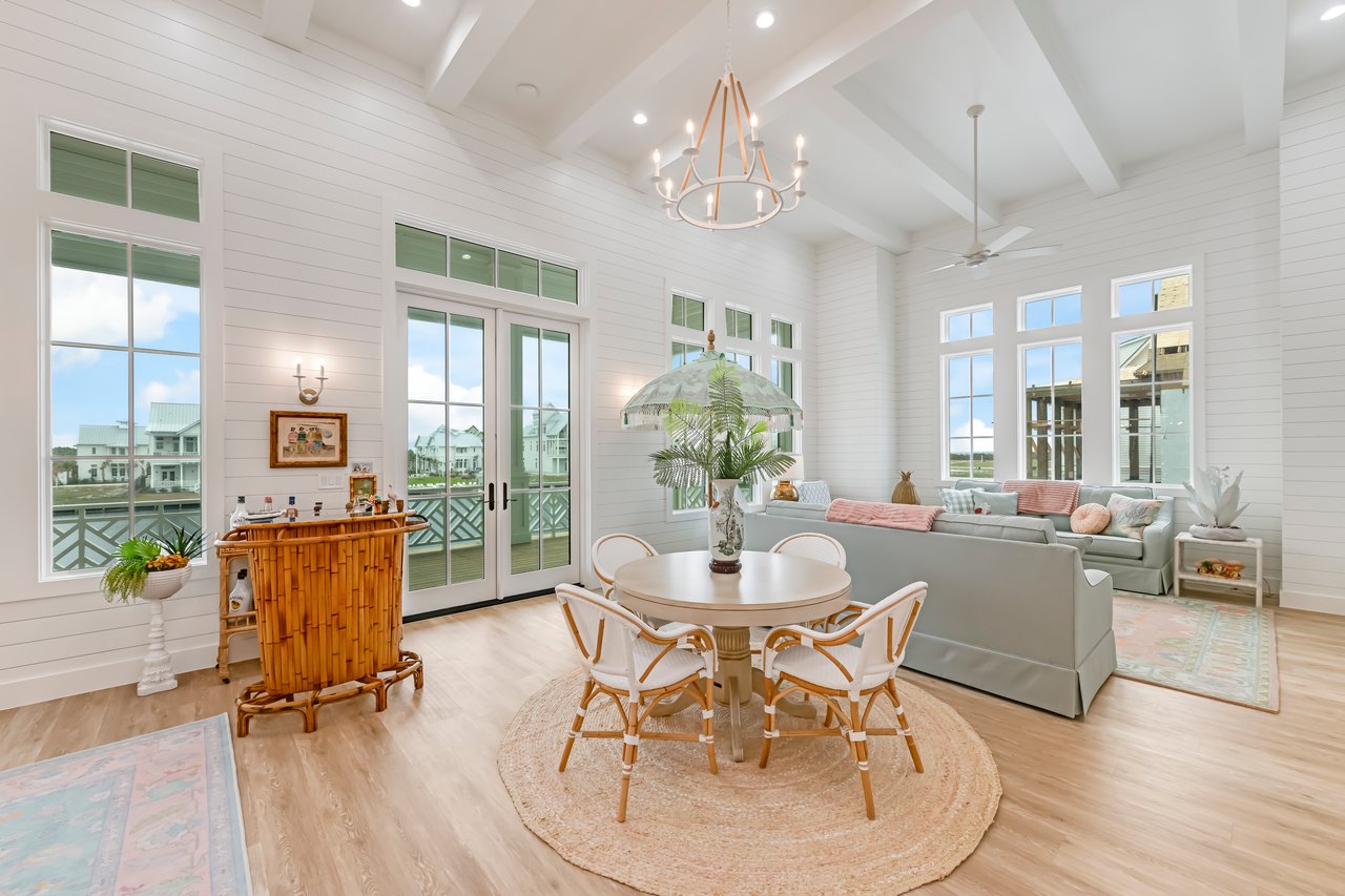 Dewdrop Street, 6110 Sq. Ft.