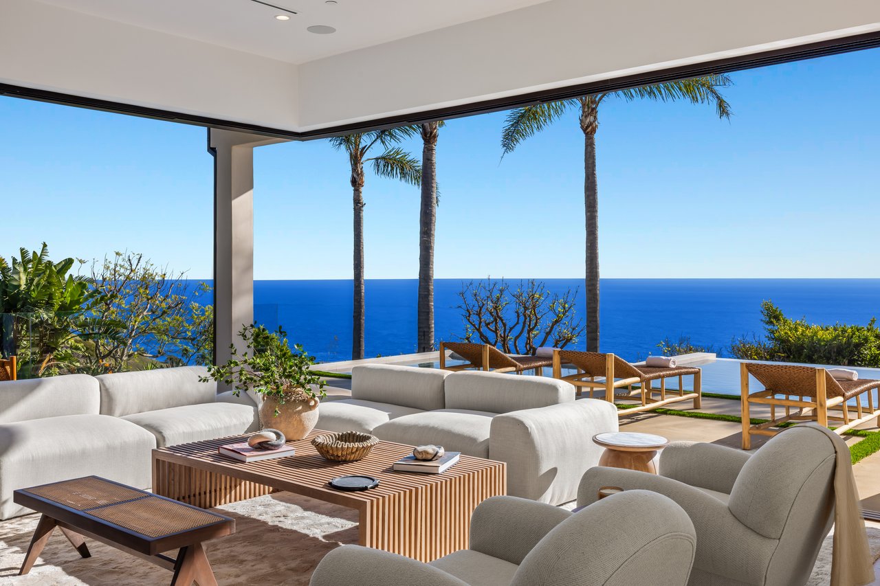 4732 Avenida Del Mar