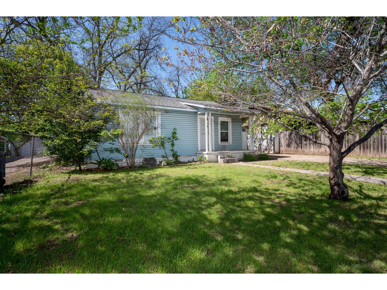 746 Springdale Rd