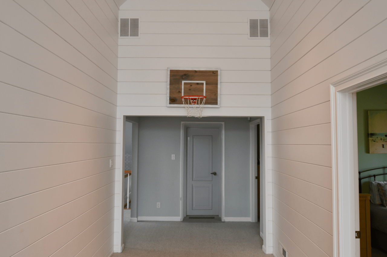 101 Rose Court, Long Beach Township