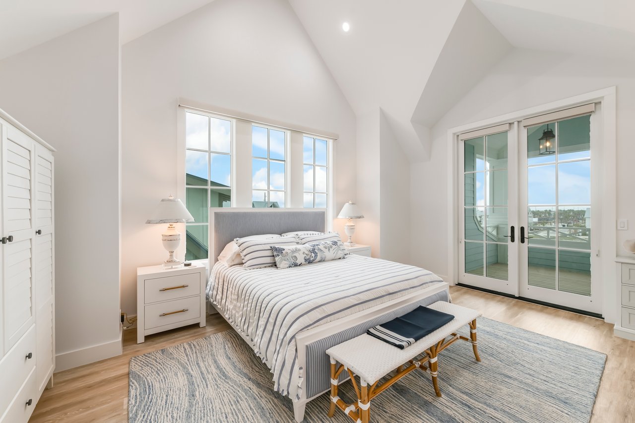 Dewdrop Street, 6110 Sq. Ft.