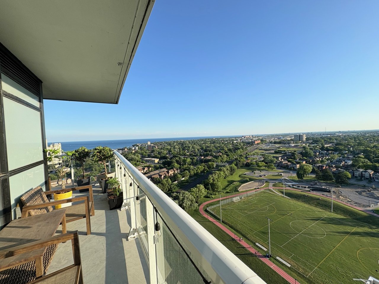 251 Manitoba Street, Toronto Unit: 2208