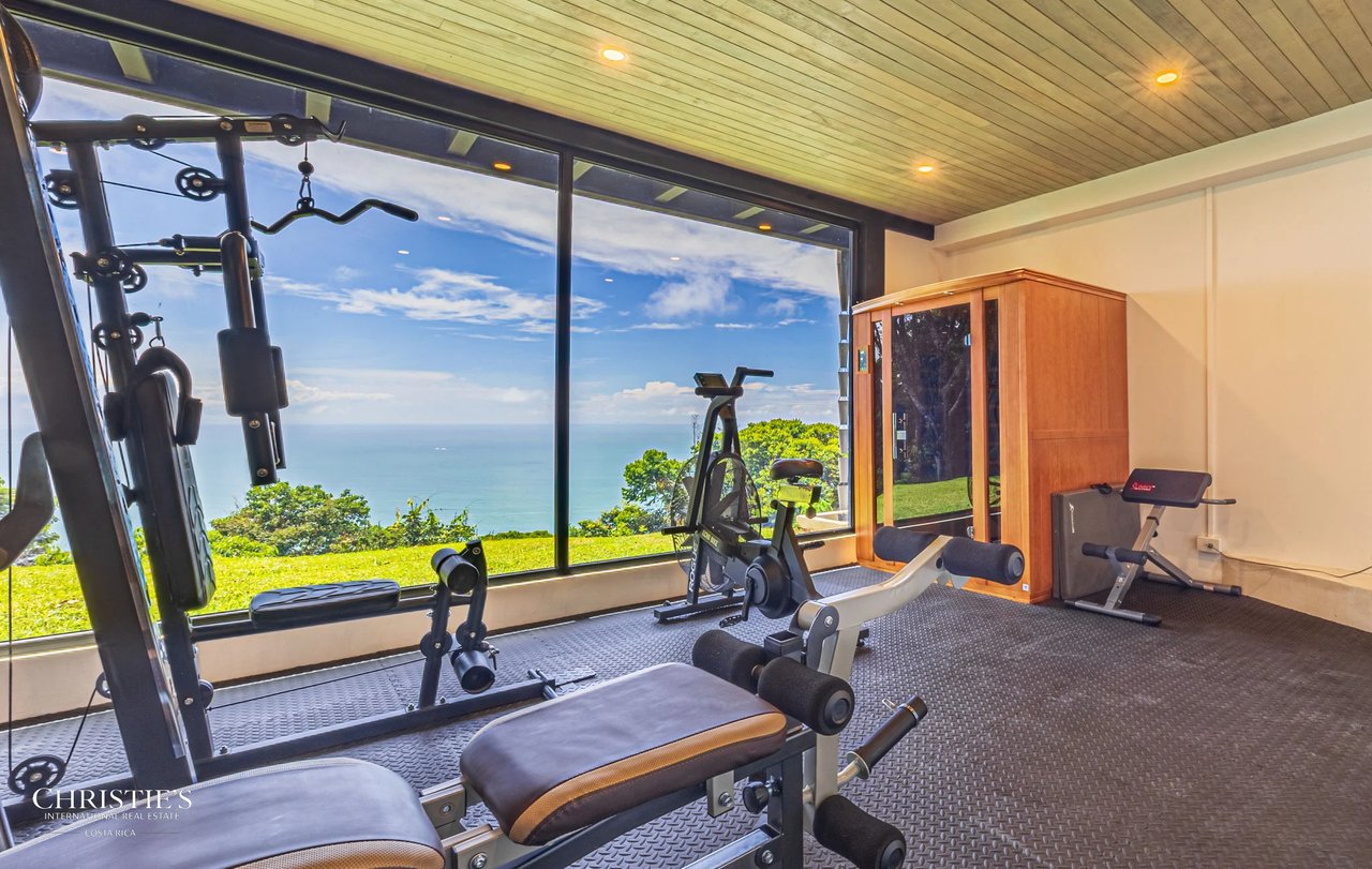 Majestic Cliff Residence Showcasing Spectacular Whitewater Views