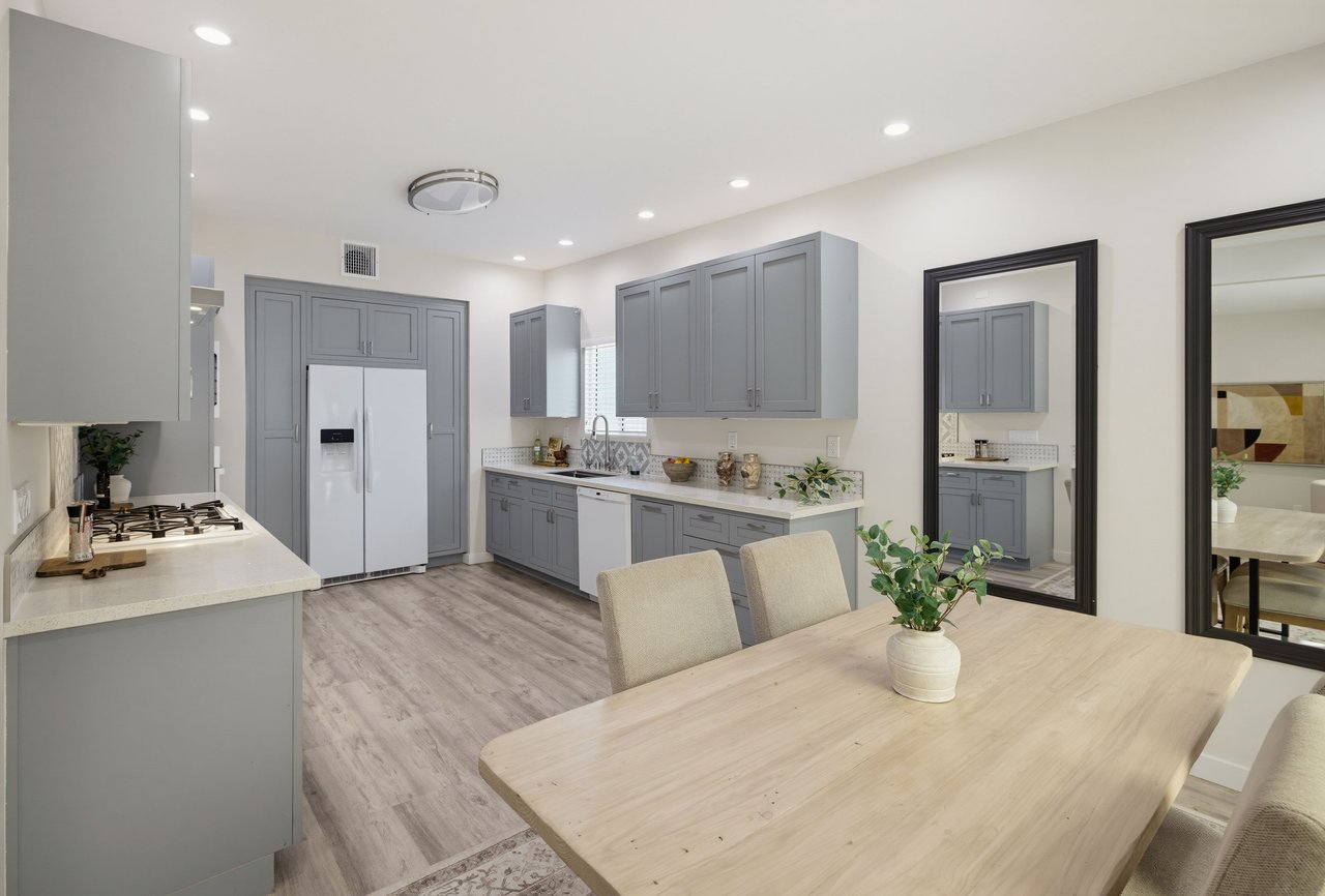 2322 Pullman Lane