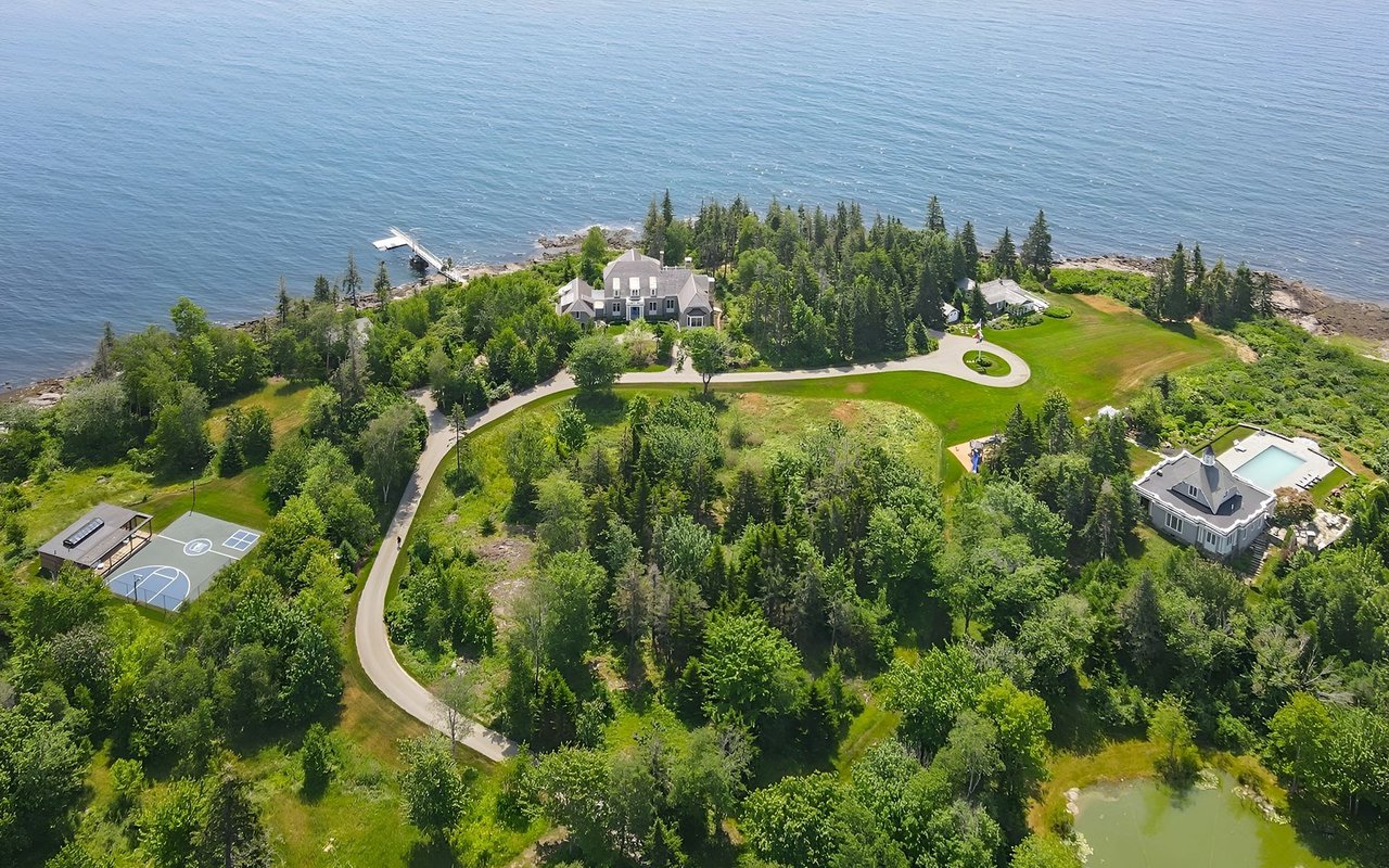 Saint George “Seasmoke Farm” Estate Sells for Record-Breaking $9,750,000