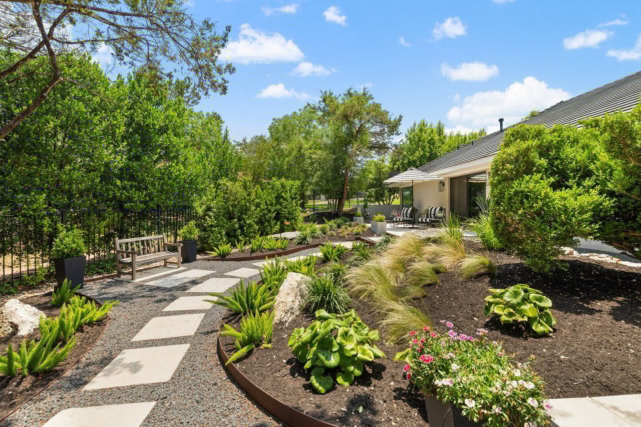 3742 Golden Rain Cove