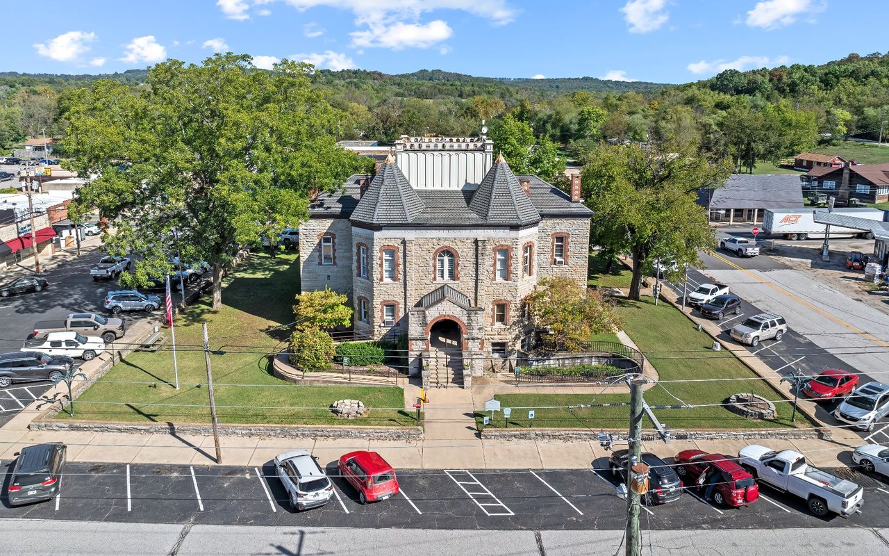 Yellville (Marion County)