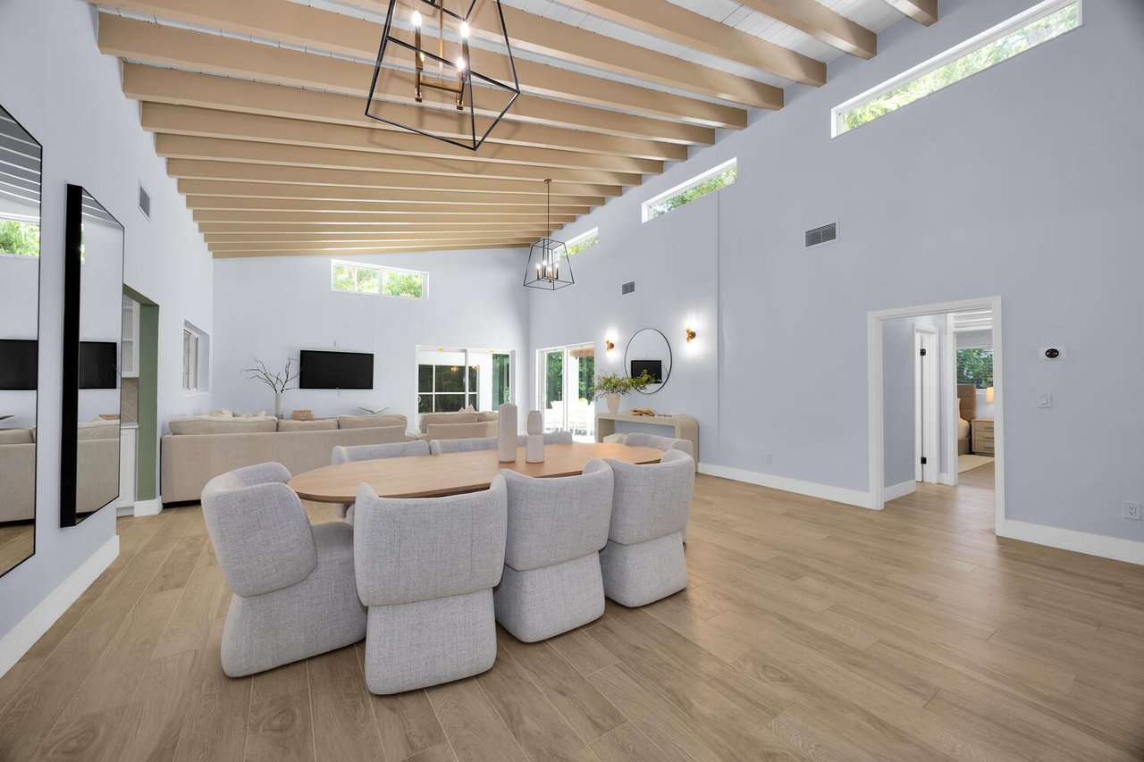 Coral Gables Beauty Just Listed
